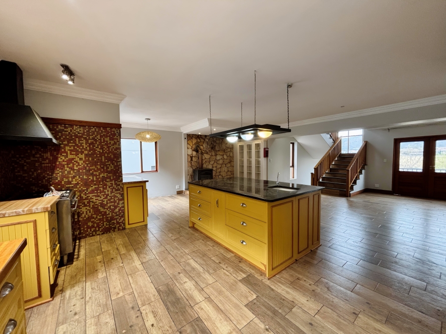 5 Bedroom Property for Sale in Xanadu Eco Park North West